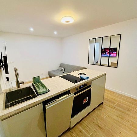 Joli Appartement Renove Incluant Parking A 10 Min De Paris نانتير المظهر الخارجي الصورة