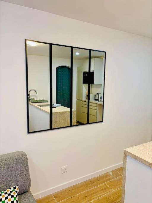 Joli Appartement Renove Incluant Parking A 10 Min De Paris نانتير المظهر الخارجي الصورة